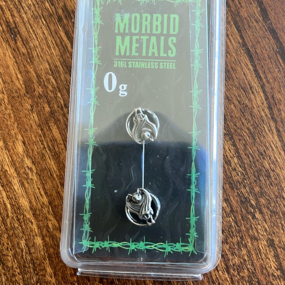 Bat Plugs size 0